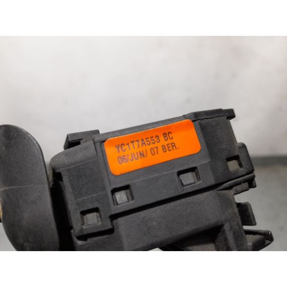 Mando Limpia Para Ford Tourneo Connect
