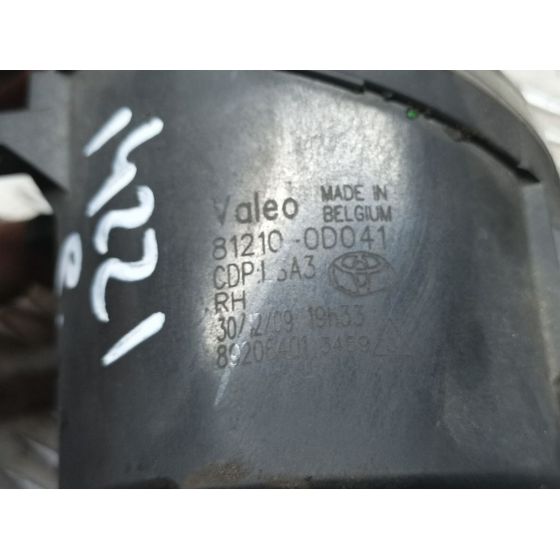 Faro Antiniebla Derecho para Toyota Yaris
