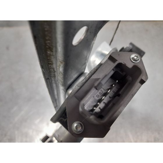 Elevalunas Trasero Derecho Para Peugeot 3008