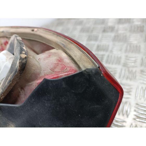 Piloto Trasero Derecho Para Ford Mondeo Berlina