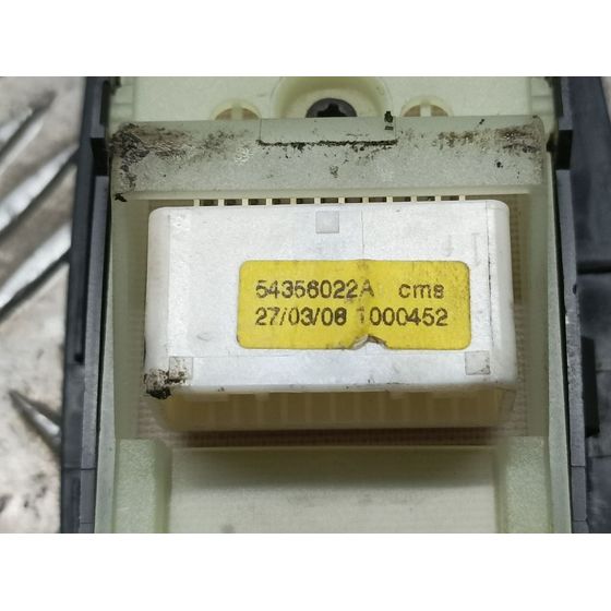 Mando Elevalunas Delantero Izquierdo Para Toyota Avensis Berlina