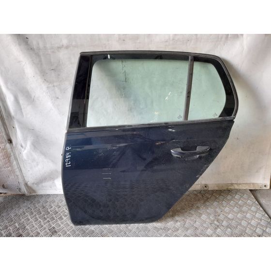 Puerta Trasera Izquierda Para Volkswagen Golf Vi
