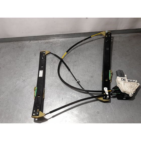 Elevalunas Delantero Derecho Para Audi A1 Sportback