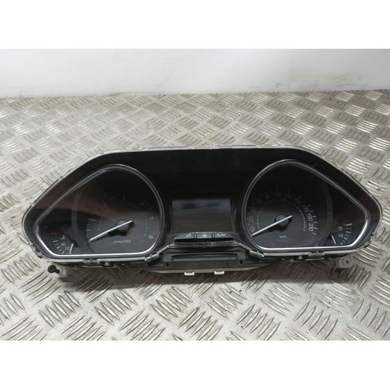 Cuadro Instrumentos Para Peugeot 2008