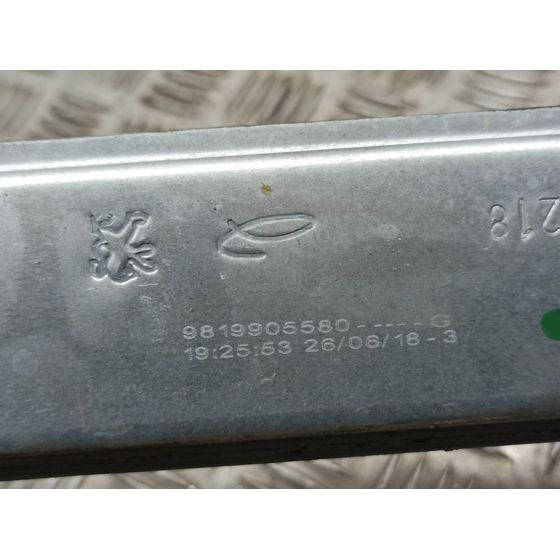 Elevalunas Delantero Izquierdo Para Peugeot 2008