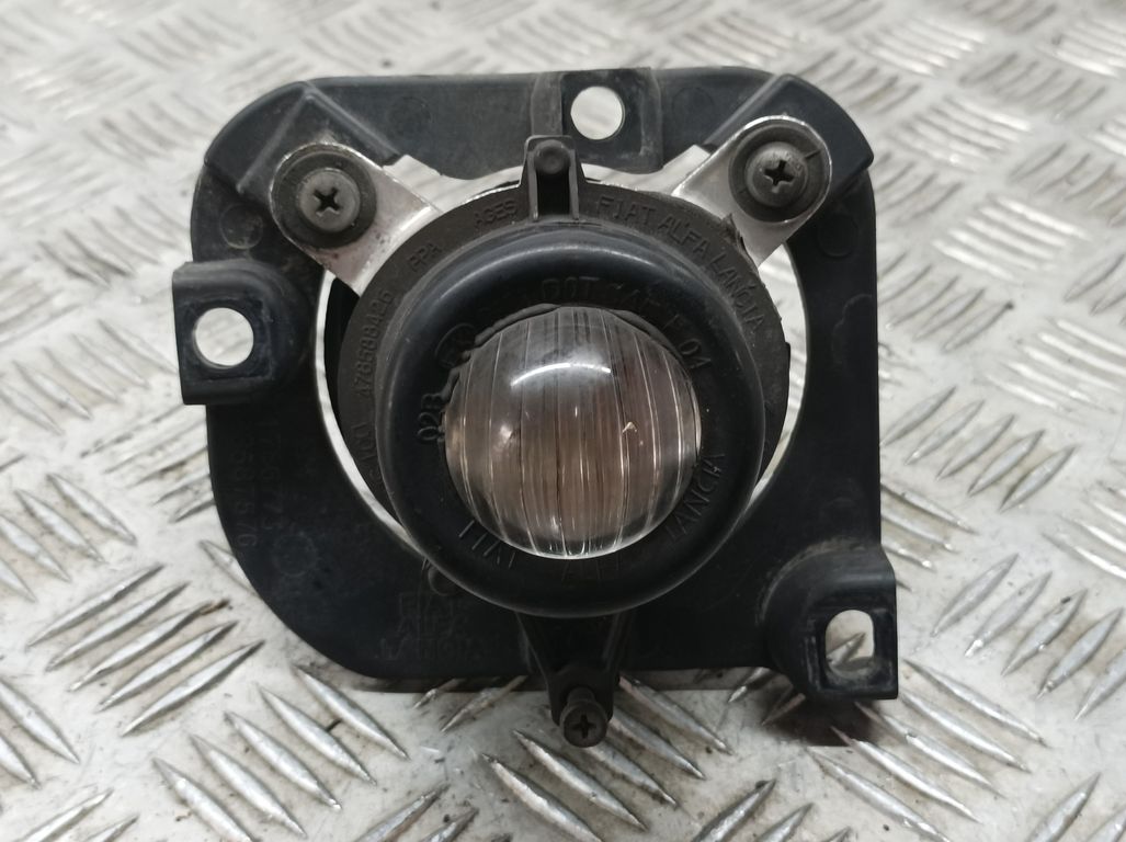 Faro Antiniebla Derecho Para Fiat Nuova 500