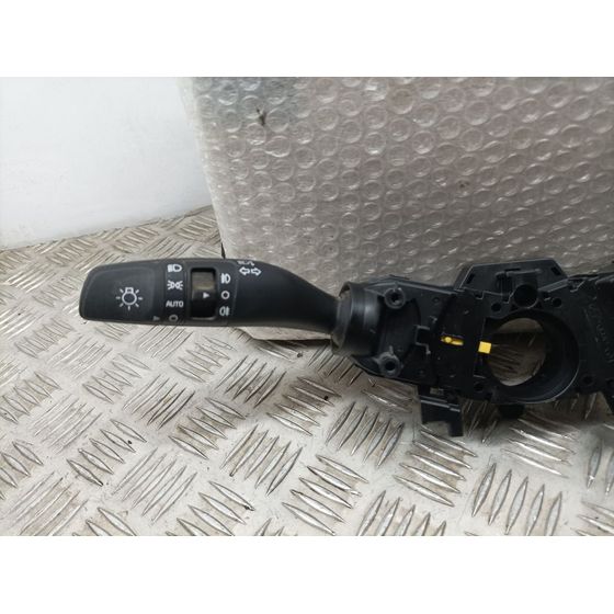 Mando Luces Y Limpia para Kia Rio (Yb)