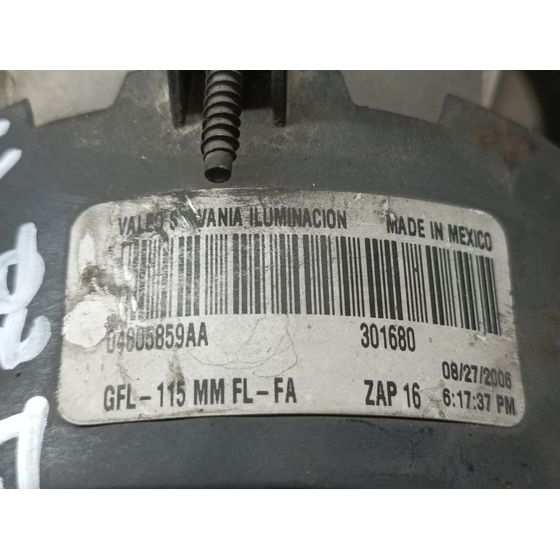 Faro Antiniebla Izquierdo para Chrysler 300 C