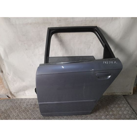 Puerta Trasera Izquierda Para Audi A4 Avant