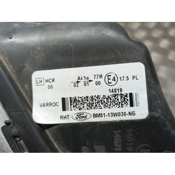Faro Izquierdo Para Ford Focus Lim.
