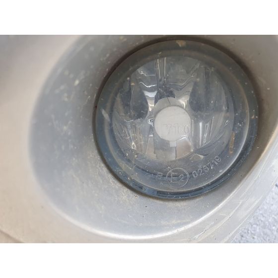 Faro Antiniebla Izquierdo Para Citroen Xsara Picasso