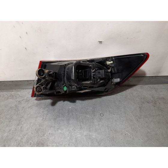 Piloto Trasero Izquierdo Para Renault Clio Iv