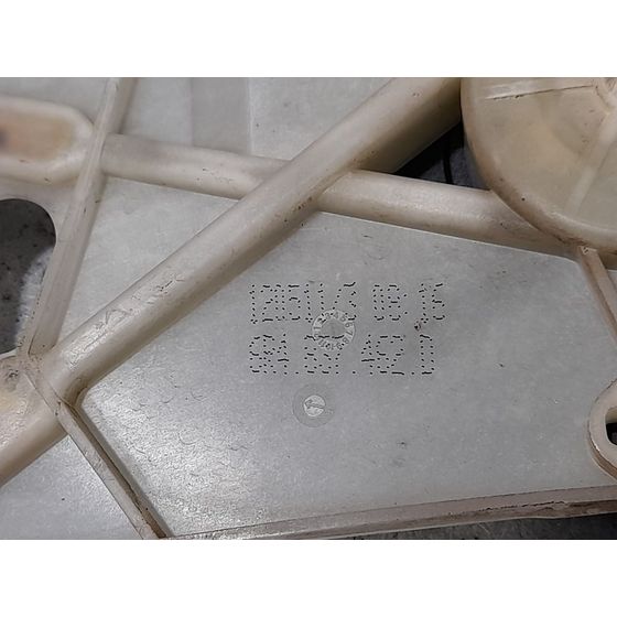 Elevalunas Delantero Derecho para Volkswagen Polo (6R1)