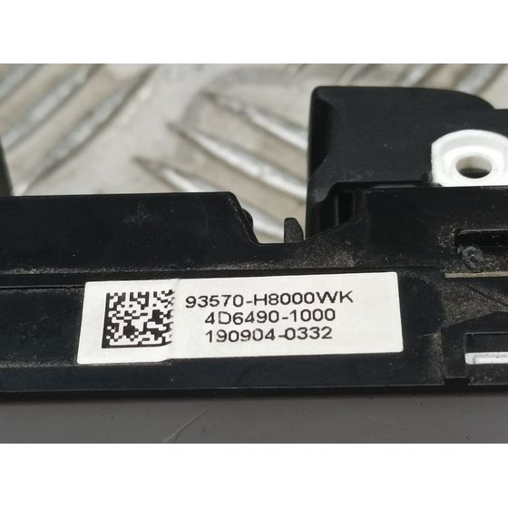 Mando Elevalunas Delantero Izquierdo Para Kia Stonic
