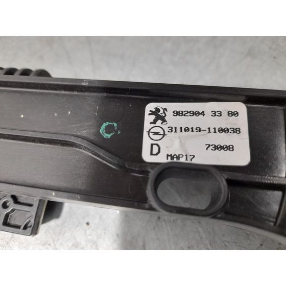 Elevalunas Delantero Derecho Para Peugeot 208