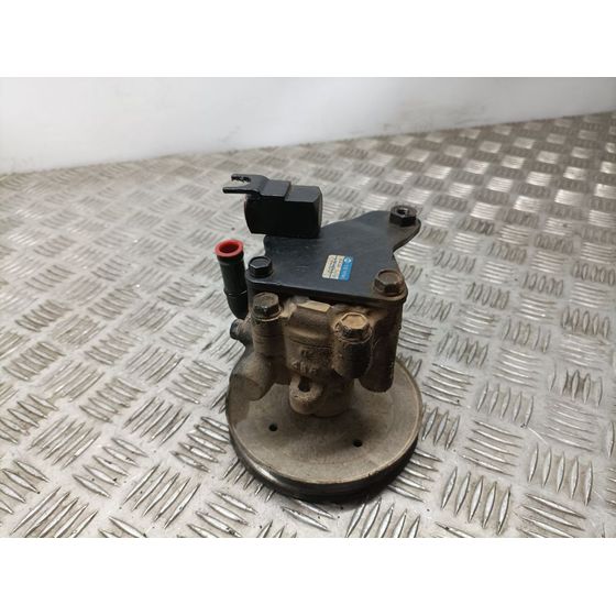 Bomba Direccion Para Nissan Terrano/Terrano.ii