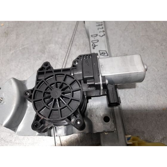 Elevalunas Delantero Derecho Para Renault Clio Iv