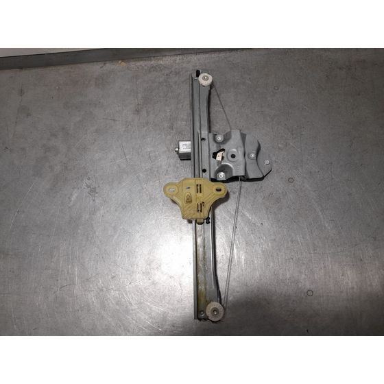 Elevalunas Delantero Derecho Para Renault Clio Iv