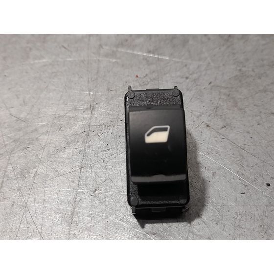 Mando Elevalunas Trasero Derecho para Peugeot 2008 (P1)