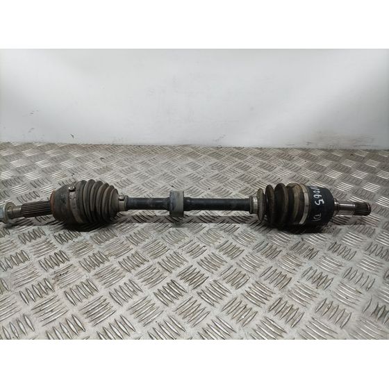 Transmision Delantera Izquierda Para Mazda 2 Lim.
