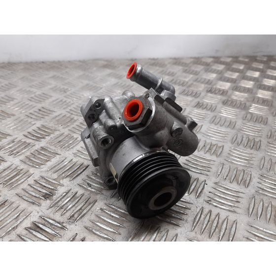 Bomba Direccion para Ford Mondeo Berlina (Gd)