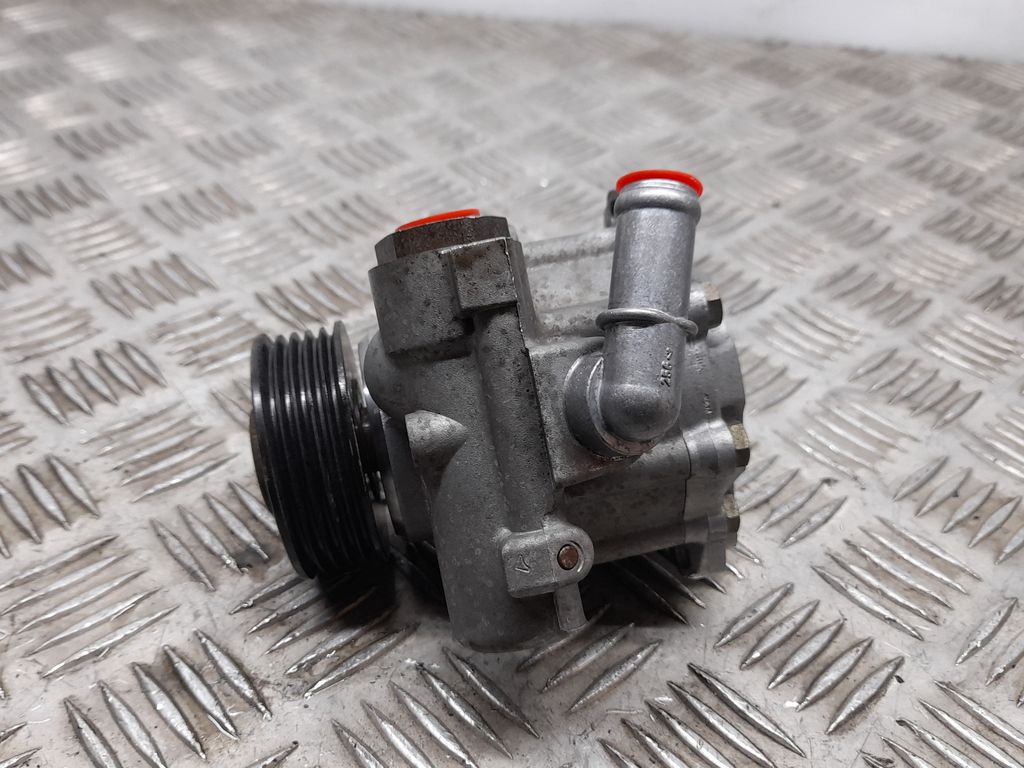 Bomba Direccion para Ford Mondeo Berlina (Gd)