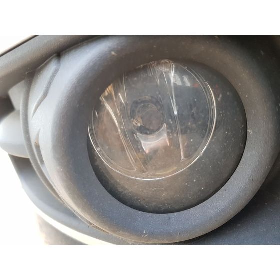 Faro Antiniebla Derecho Para Ford Focus Lim.