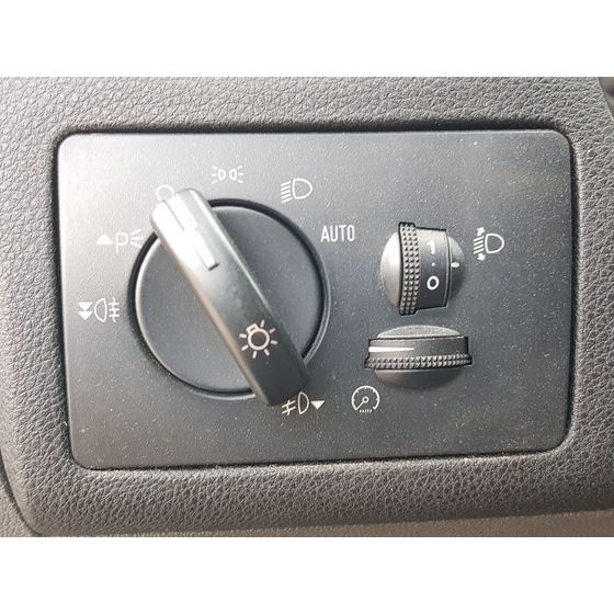 Mando Luces Para Ford Focus Lim.
