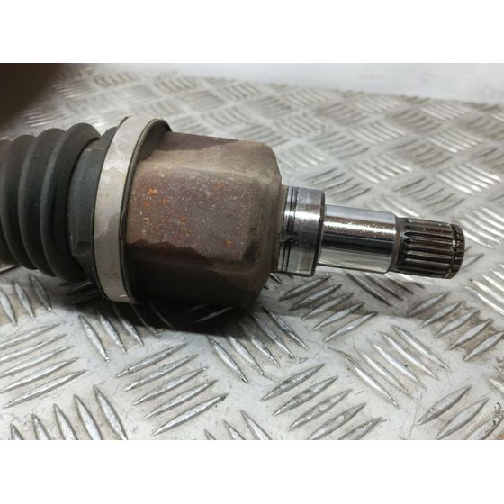Transmision Delantera Izquierda Para Ford Fiesta