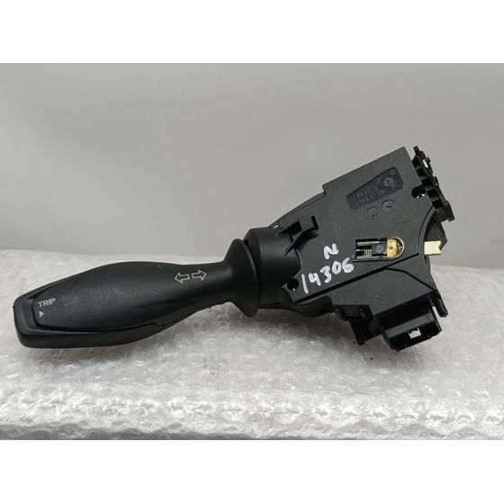 Mando Intermitentes Para Ford Fiesta