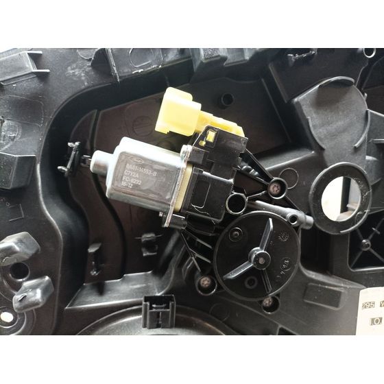 Elevalunas Delantero Derecho Para Ford Fiesta