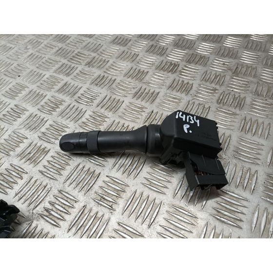 Mando Limpia para Toyota Auris