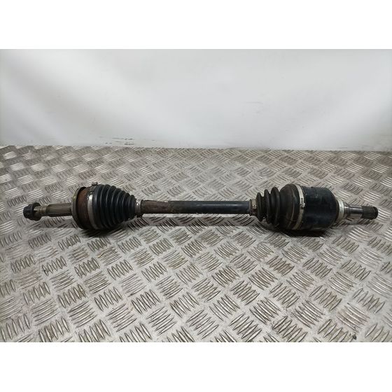 Transmision Delantera Izquierda Para Toyota Auris