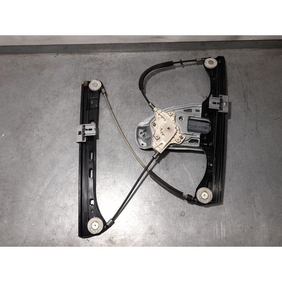 Elevalunas Delantero Izquierdo para Mercedes-Benz Clase C (W203) Berlina
