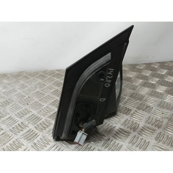 Retrovisor Derecho para Ford Focus Lim. (Cb4)