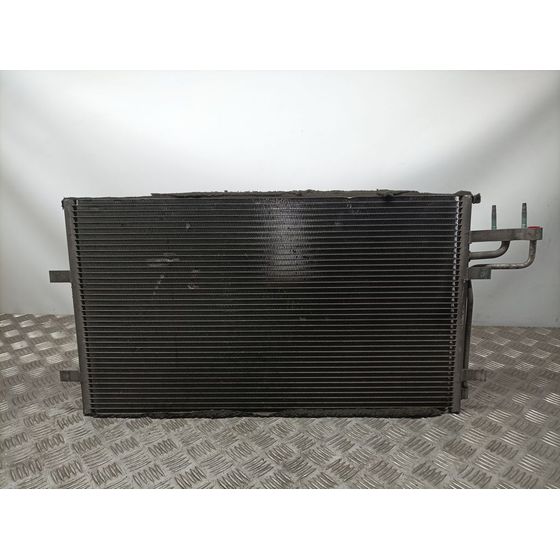 Condensador / Radiador Aire Acondicionado Para Ford Focus Lim.