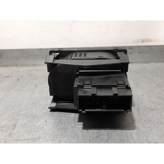 Mando Luces Para Ford Focus Lim.