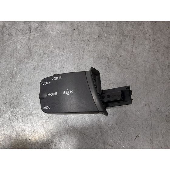 Mando Radio Para Ford Focus Lim.