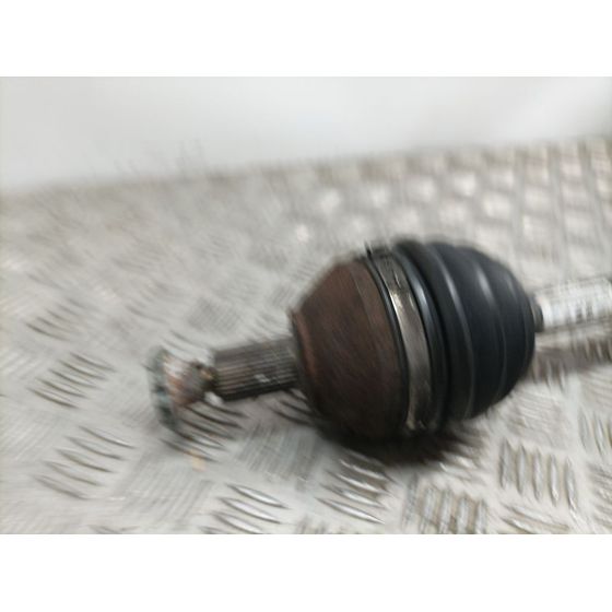 Transmision Delantera Izquierda Para Audi A1