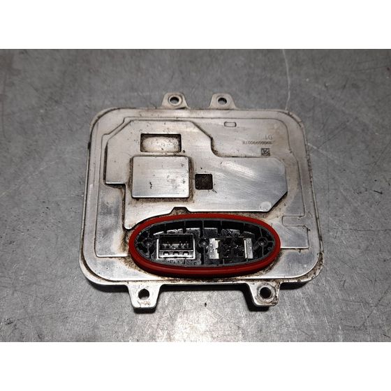 Centralita Faros Xenon para Bmw X6 (E71)