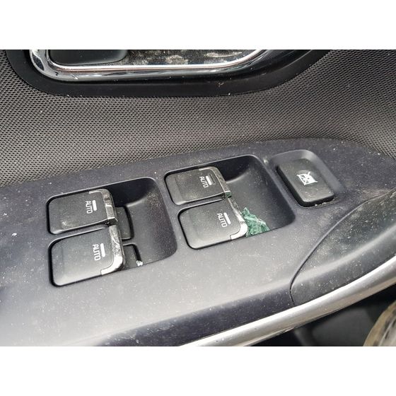 Mando Elevalunas Delantero Izquierdo Para Kia Ceed