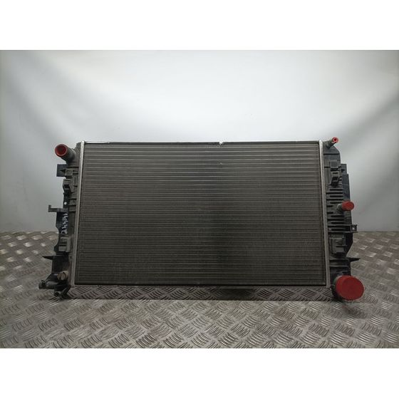 Radiador Agua para Mercedes-Benz Sprinter Iii Plataforma Rwd / Awd