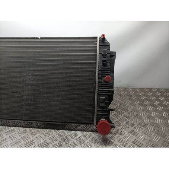 Radiador Agua para Mercedes-Benz Sprinter Iii Plataforma Rwd / Awd