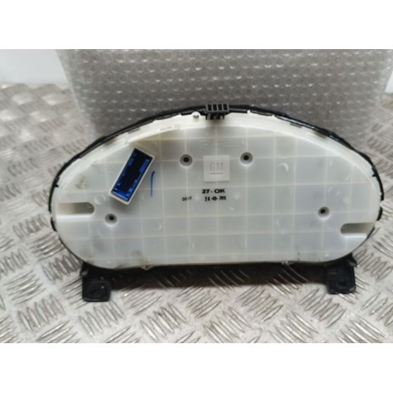Cuadro Instrumentos Para Opel Astra J Lim.