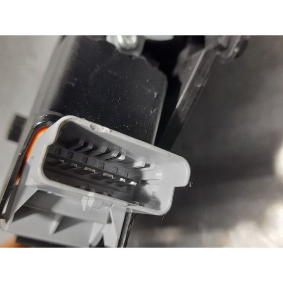 Elevalunas Delantero Derecho Para Peugeot 2008