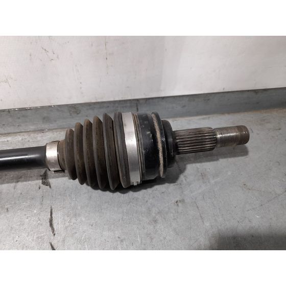 Transmision Delantera Derecha Para Mazda 2 Lim.