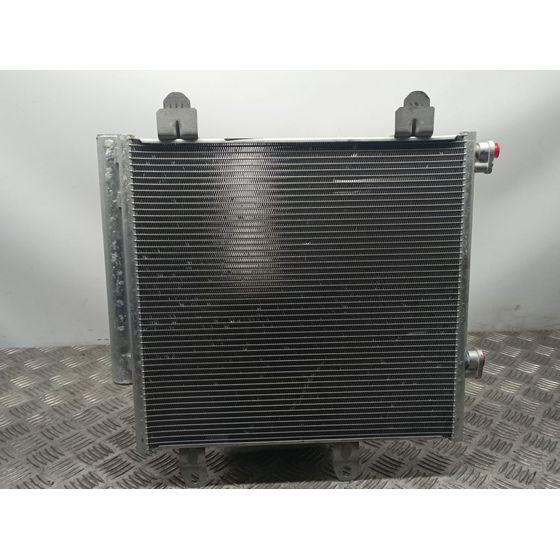 Condensador / Radiador Aire Acondicionado Para Peugeot 108 Top