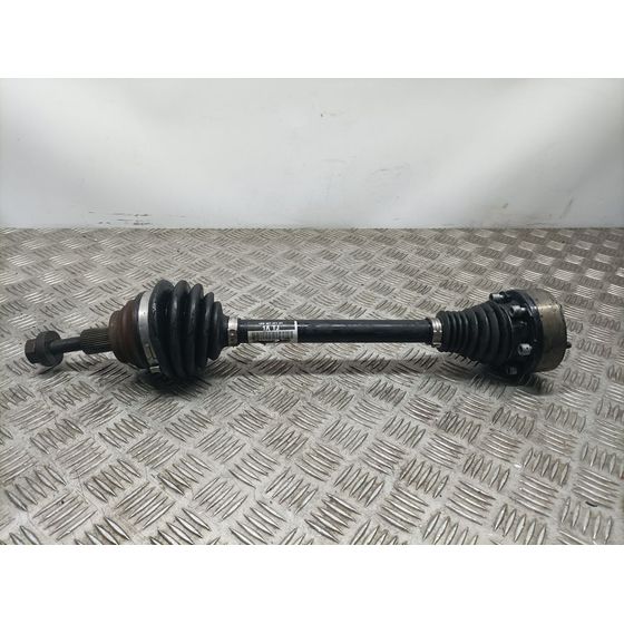 Transmision Delantera Izquierda Para Volkswagen Golf V Berlina