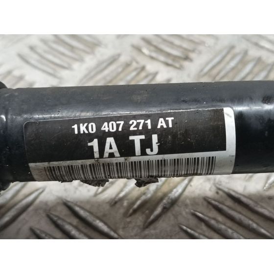 Transmision Delantera Izquierda Para Volkswagen Golf V Berlina