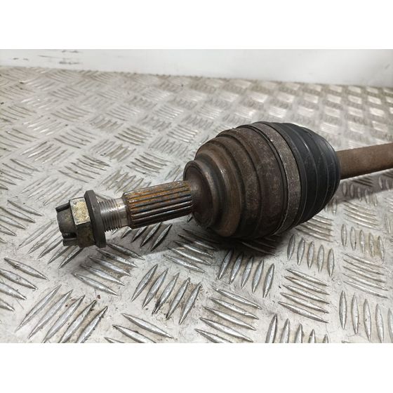 Transmision Delantera Izquierda Para Renault Clio Iii